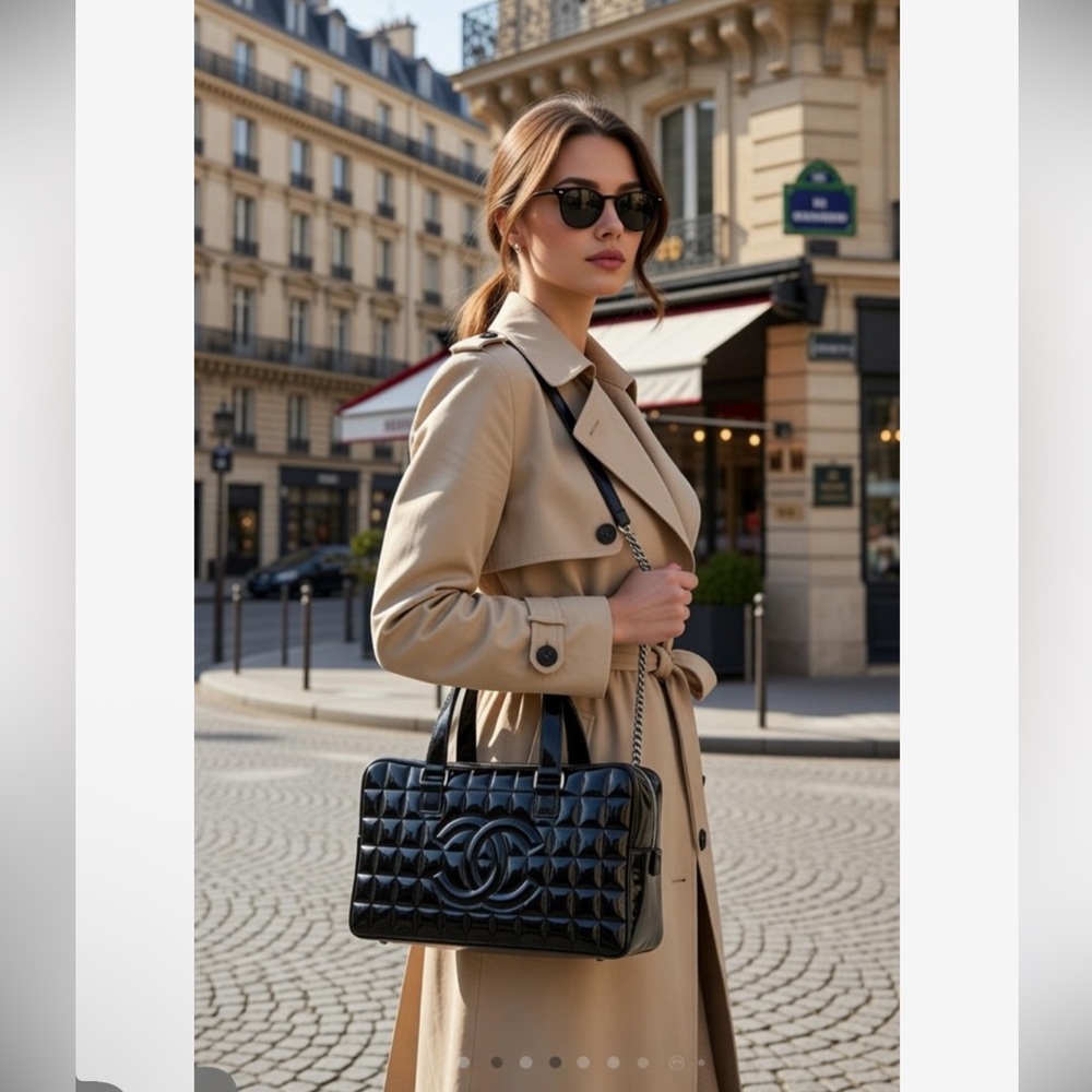 Chanel Patent Chocolate Bar Bag - Picture 7 of 13